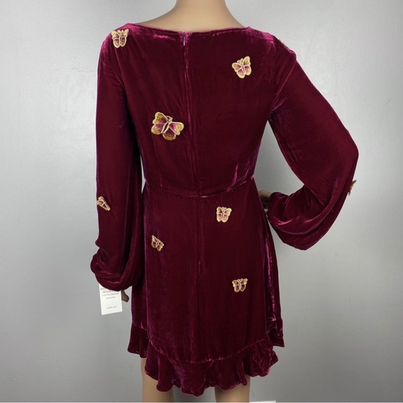 NEW FOR LOVE AND LEMONS REVOLVE EMBROIDERED LONG SLEEVE VELVET MINI DRESS - Picture 8 of 12